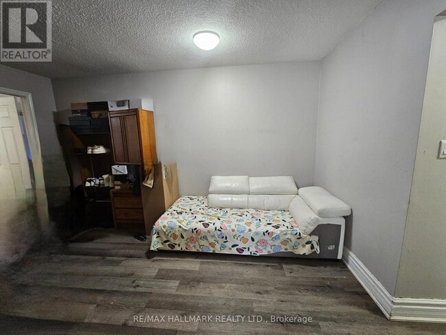 Building Photo - 88 B Bernick Dr