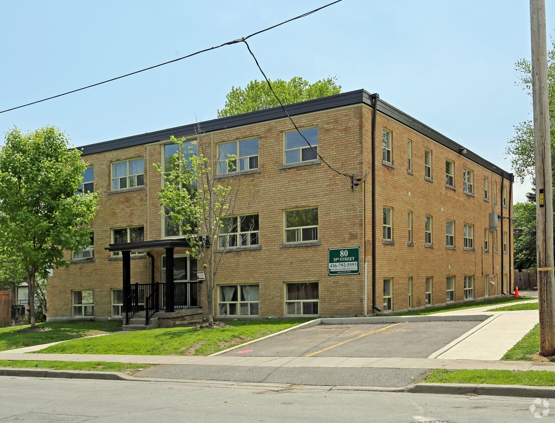 Primary Photo - 80-100 Twenty Fifth St