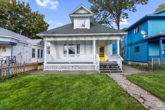 Building Photo - 2406 W Dean Ave