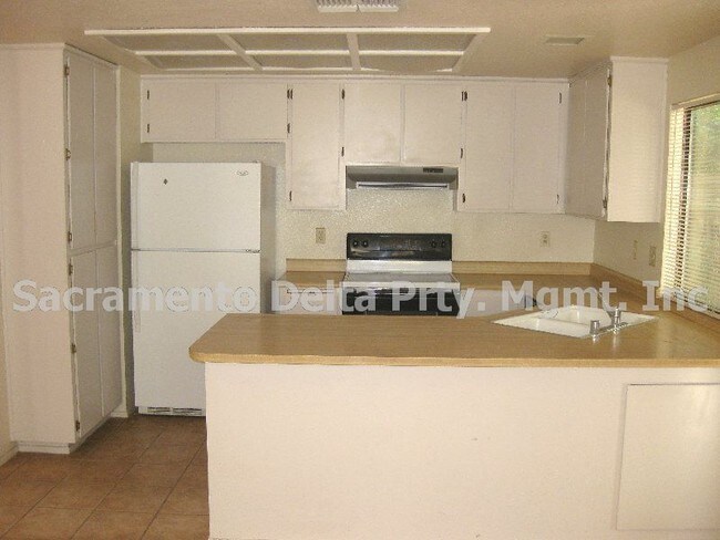 Foto del edificio - Adorable 3 Bedroom 2.5 Bath Home