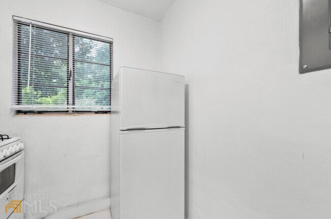 Foto del edificio - 43 25th St NW