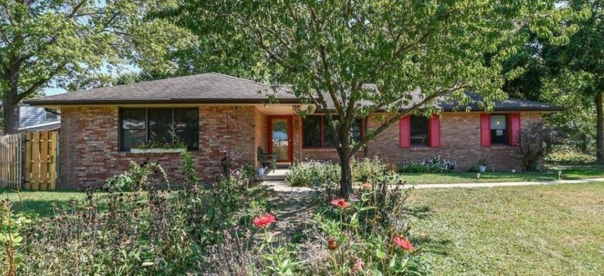 Foto principal - 100 Georgetown Ct