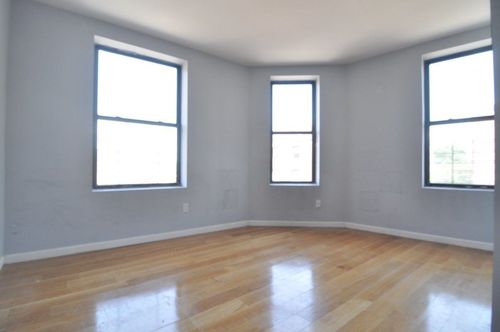 Foto principal - 442 W 160th St