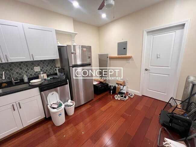 Building Photo - 89-91 Hancock St. Unit 9B