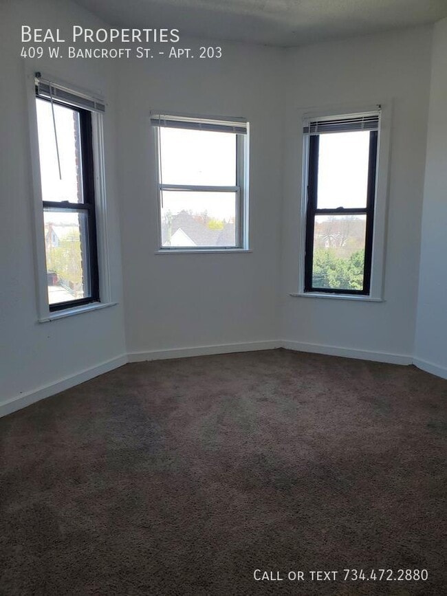 Building Photo - 409 W Bancroft St