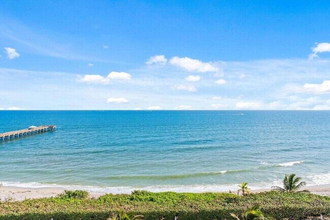 Building Photo - 750 Ocean Royale Way