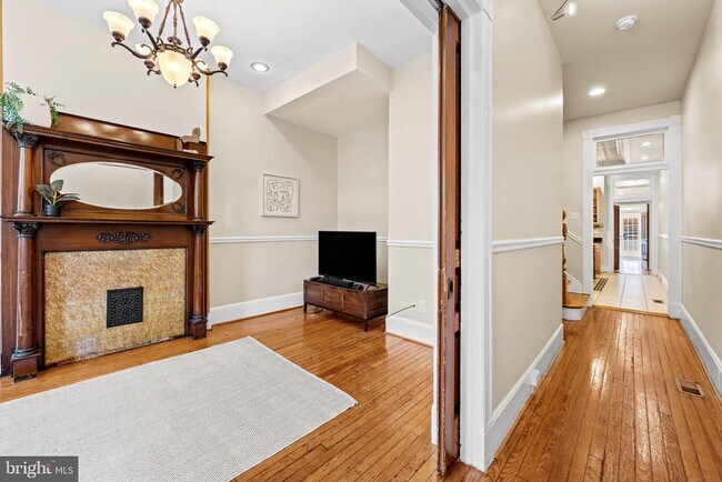 Foto del edificio - 1402 Light St