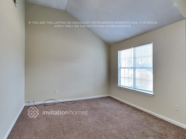 Building Photo - 130 Desota Dr