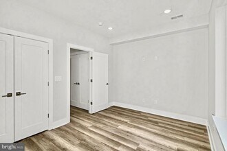 Building Photo - 2537 Cecil B. Moore Ave