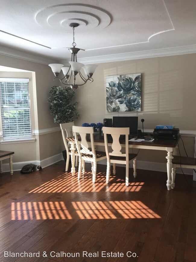 Foto del edificio - 254 Silver Maple Rd