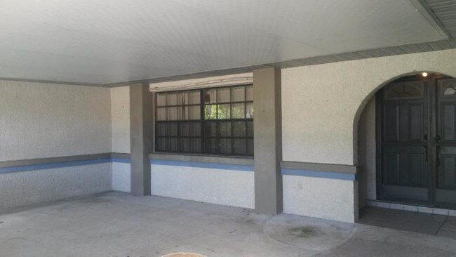 Building Photo - 7278 Radcliffe St.