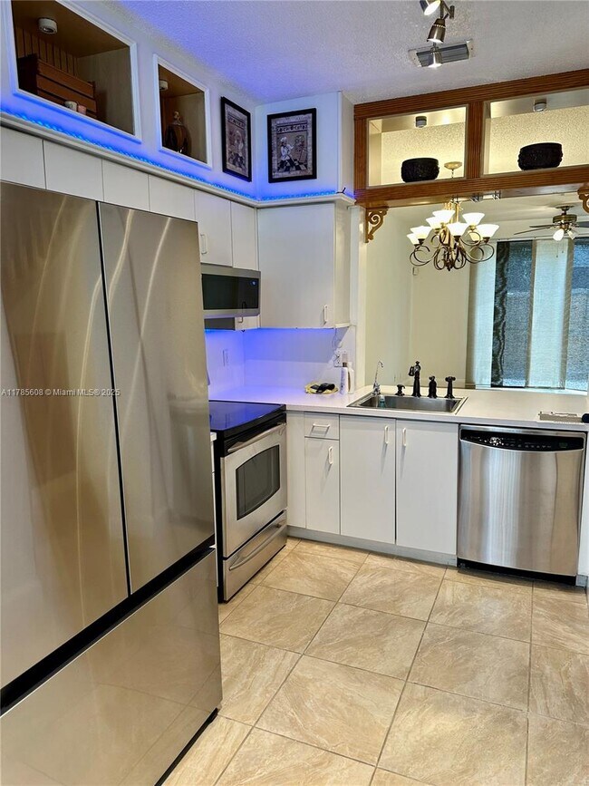 Foto del edificio - 21275 NE 8th Pl