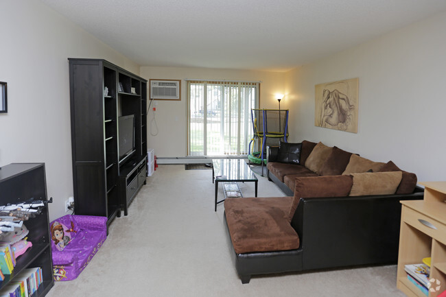 Interior Photo - River Glen Apartments