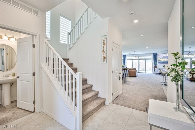 Building Photo - 8708 S Black Cordon Rd