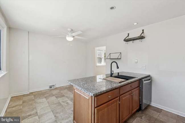 Photo - 7504 Valley Ave Apartment