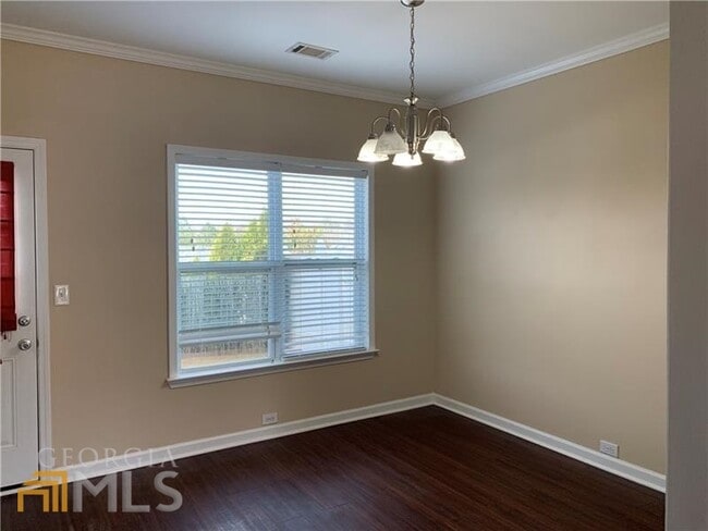 Building Photo - 4610 Blue Iris Way
