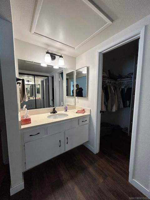 Foto del edificio - 746 Eastshore Terrace