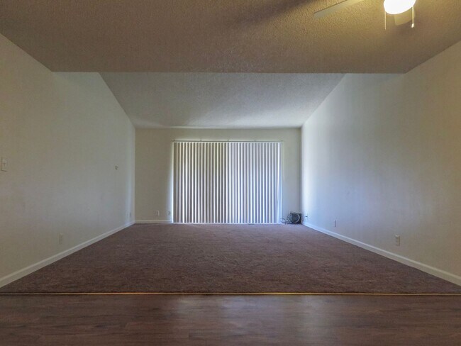Foto del edificio - 1021 Swingwood Dr NE