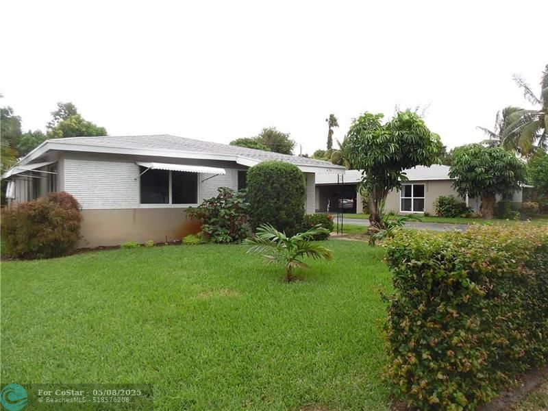 Foto principal - 420 NE 22nd Ave