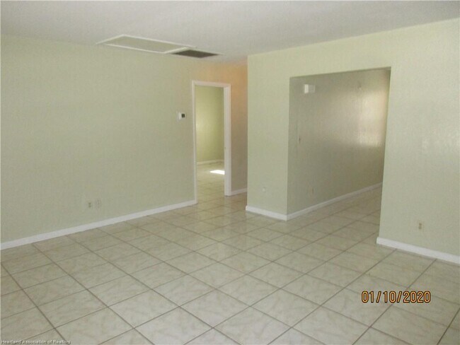 Foto del edificio - 618 Lake Groves Rd NW
