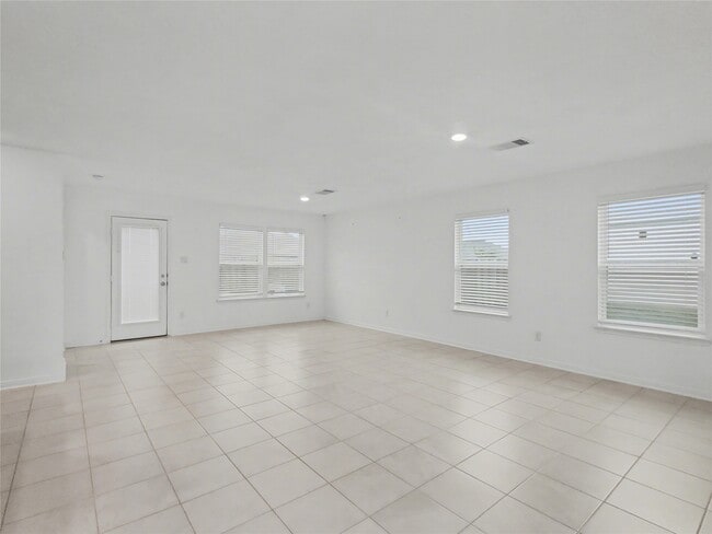 Building Photo - 1310 Cardinal Trail