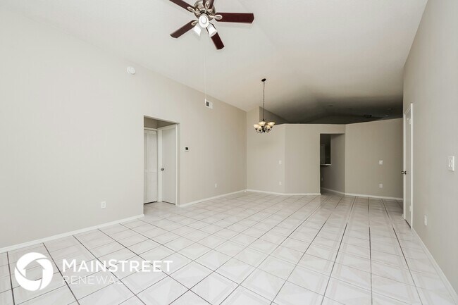 Building Photo - 2989 Stillwater Dr