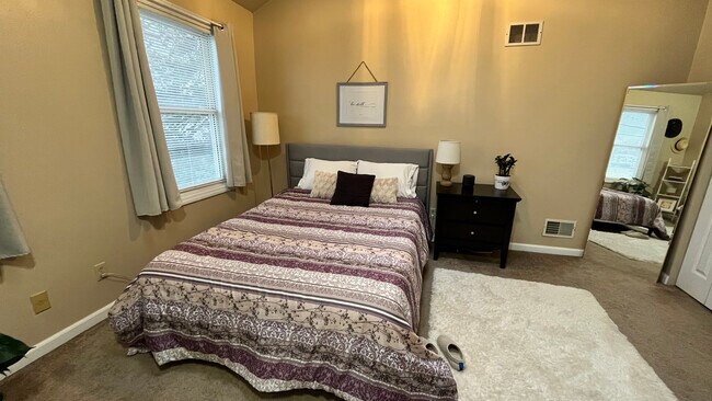 Foto del edificio - 3220 Jane St