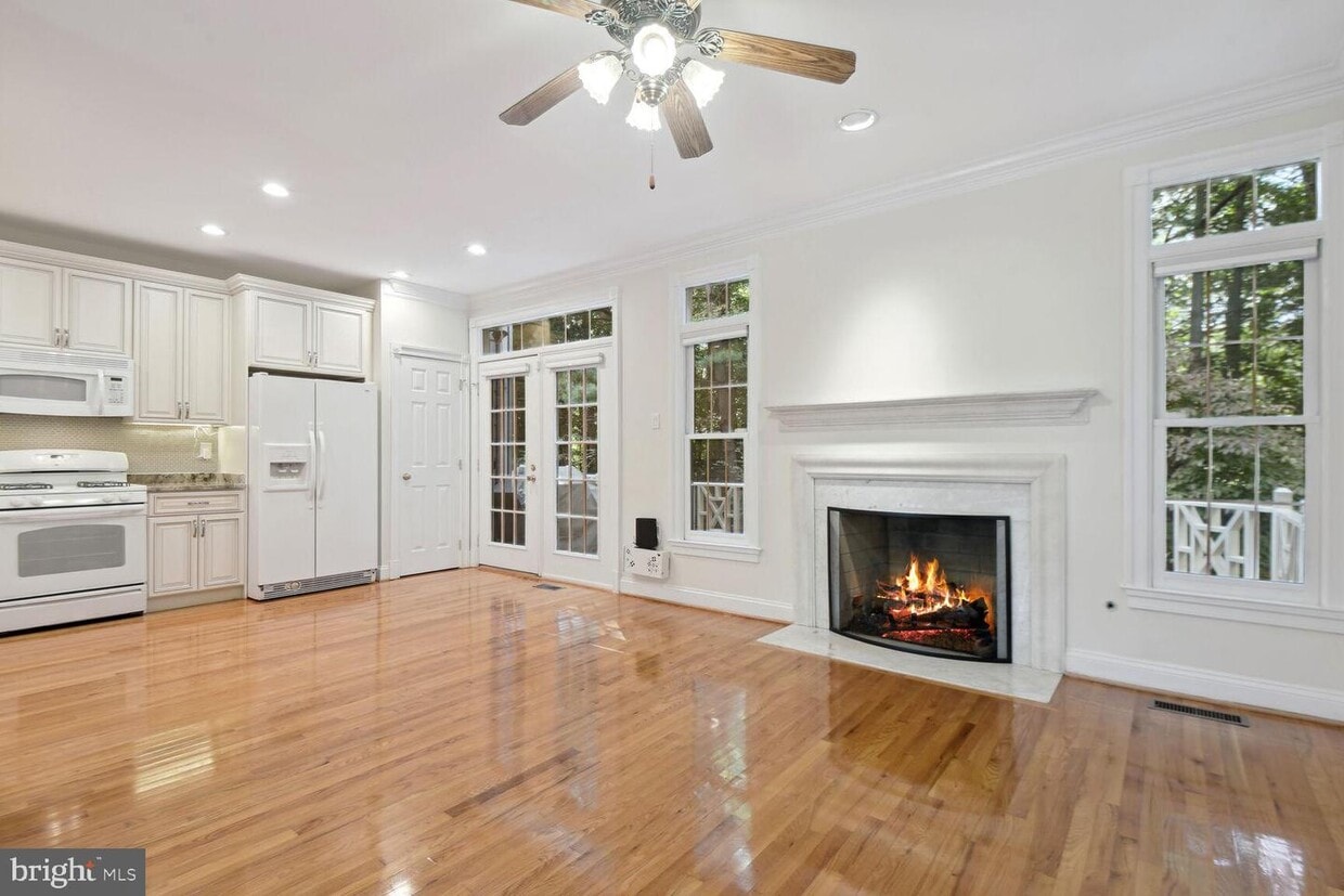 Primary Photo - 2778 Thaxton Ln