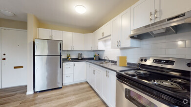 Building Photo - Empress at Trillium Park
