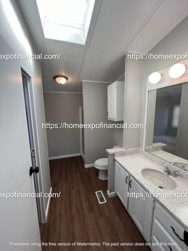 Building Photo - Nice Home For Rent