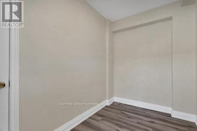 Building Photo - 166 Eastbourne Ave