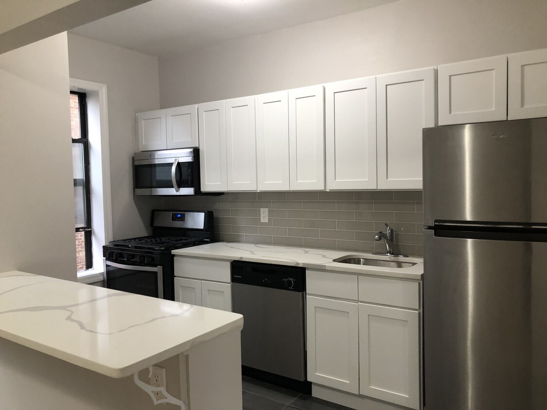 9 Garrison Ave Unit 27B, Jersey City, NJ 07306 Condo for Rent in