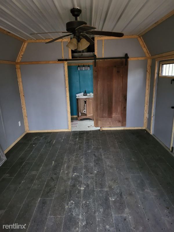 Building Photo - Studio, 1 bath Townhome - 5700 Shepp Rd