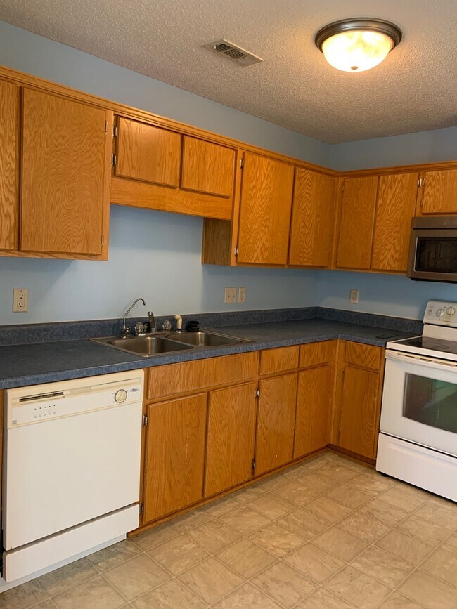 Foto del edificio - 171 Burnt Pines Rd NE