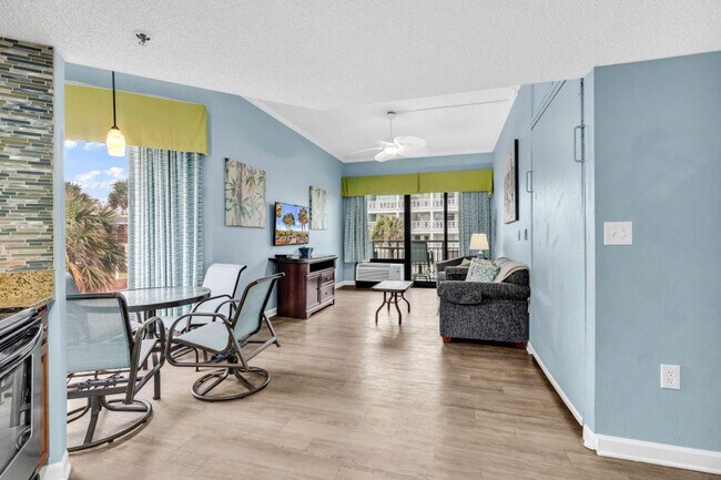 Foto del edificio - 2710 N Ocean Blvd