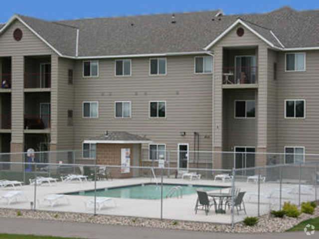 Highland Apartments St Cloud Mn