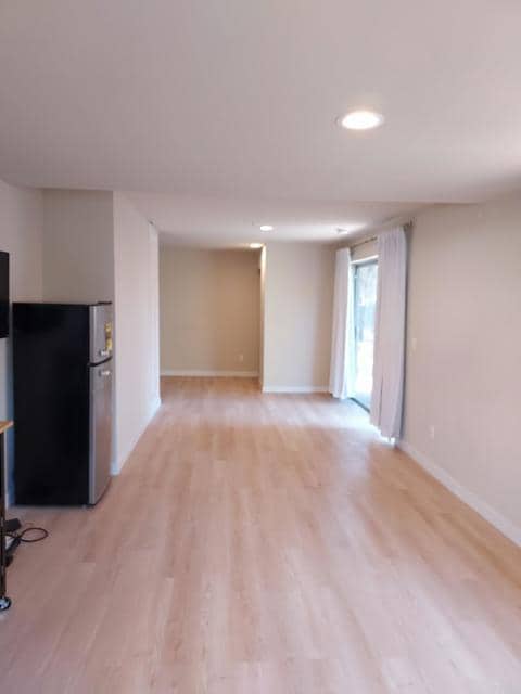 Building Photo - 11015 Dutton Dr