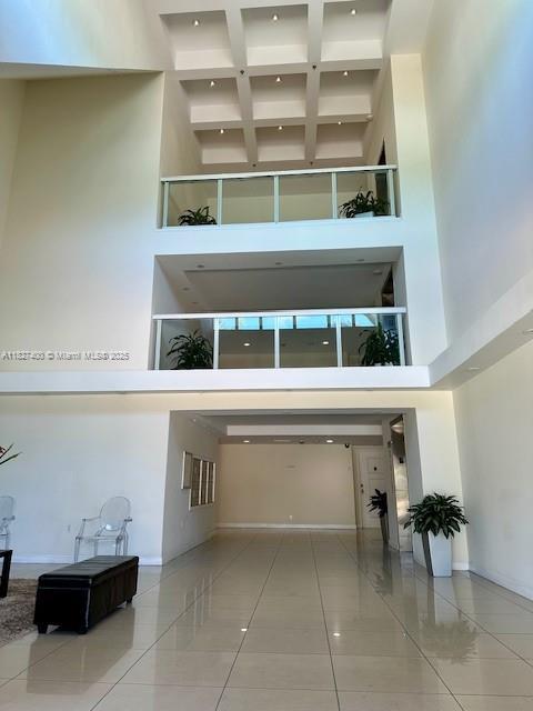 Building Photo - 120 Lakeview Dr