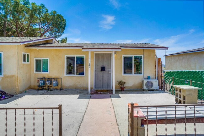 Foto del edificio - 3046 Chadwick Dr