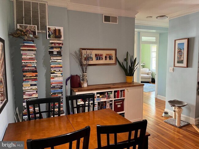 Foto del edificio - 1404 26th St NW