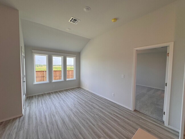 Foto del edificio - Brand New 4 bedroom in Bixby