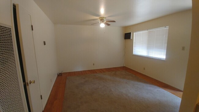 Foto del edificio - Racetrack 2