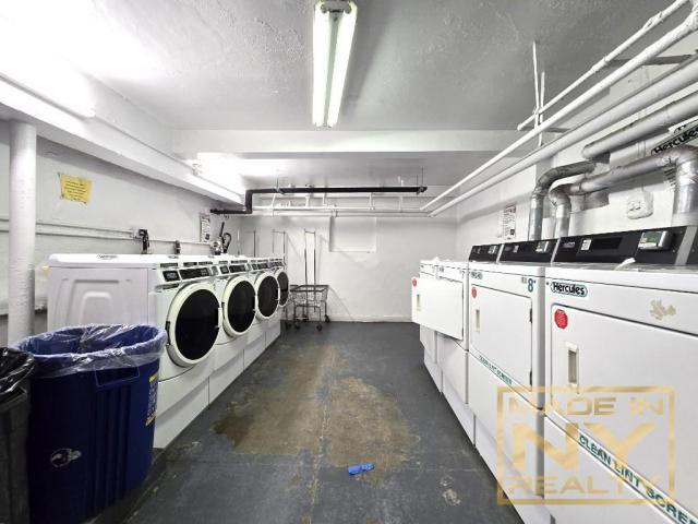 Building Photo - 0 bedroom in Belle Harbor NY 11694