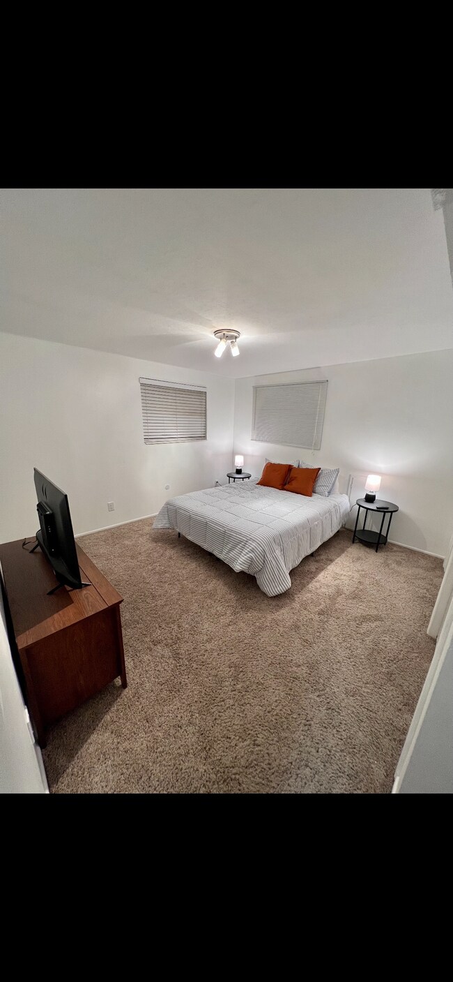 Foto del edificio - 1232 E Lori Cir
