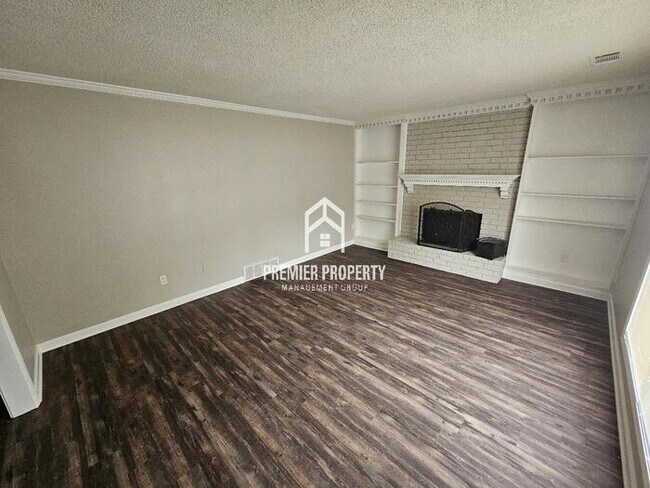 Foto del edificio - 7411 Palgrave Ln