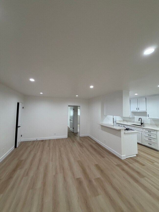 Foto del edificio - 10909 Morrison St