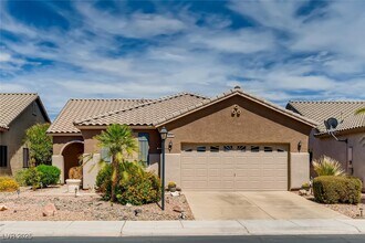 Building Photo - 3594 Driving Range St