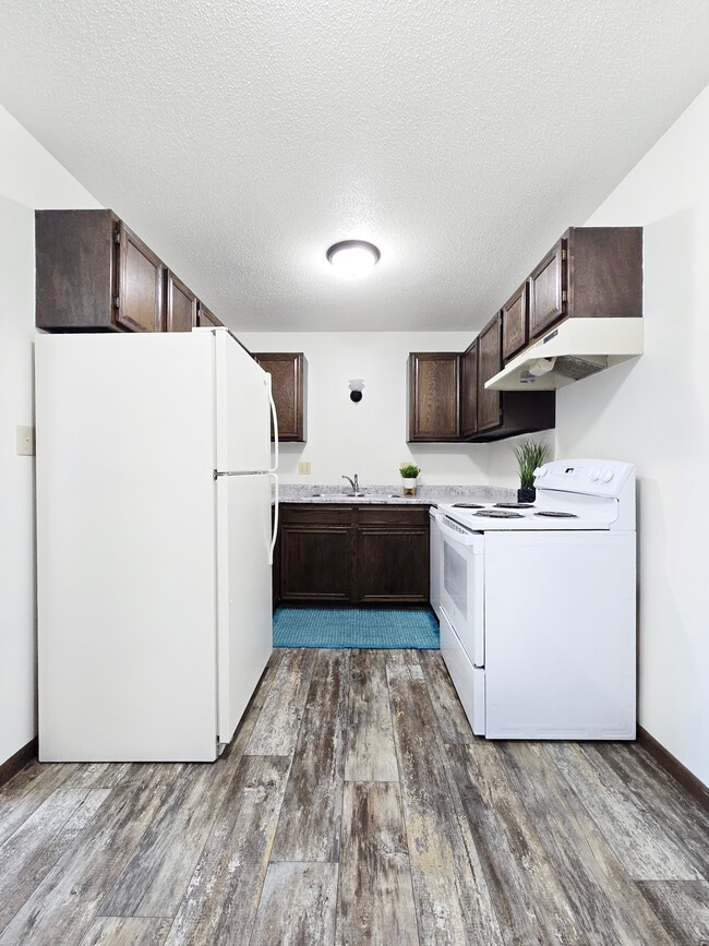 Building Photo - 1015 12th St