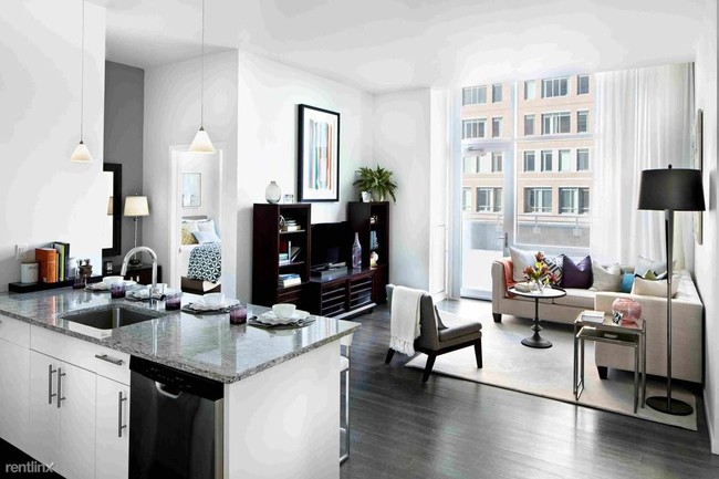 Building Photo - 1 br, 1 bath Apartment - 313 Congress St 912