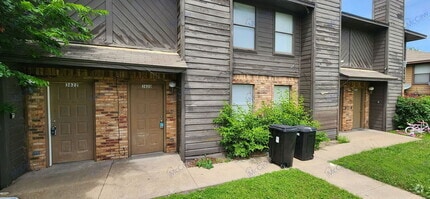 Building Photo - 3820 Coates Cir